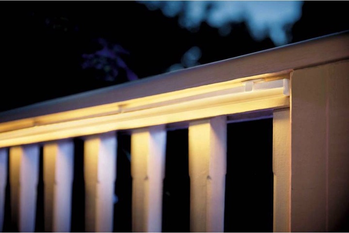 Image du produit Philips Hue Hue LED Stripe Lightstrip Outdoor (DE Connecteur) (Multicolore, 200 cm, Extérieur)