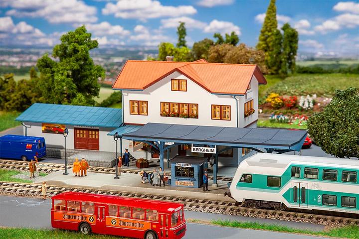 Actual product image Faller Platform