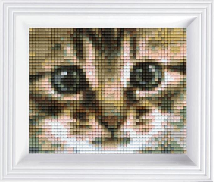 Image du produit Magni Pixel Mosaic Chat dans un emballage cadeau