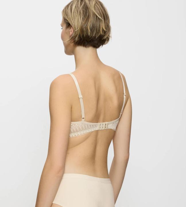 Image du produit Triumph Soutien-gorge à armatures Aura Spotlight (Une unité par pack, 75 B)