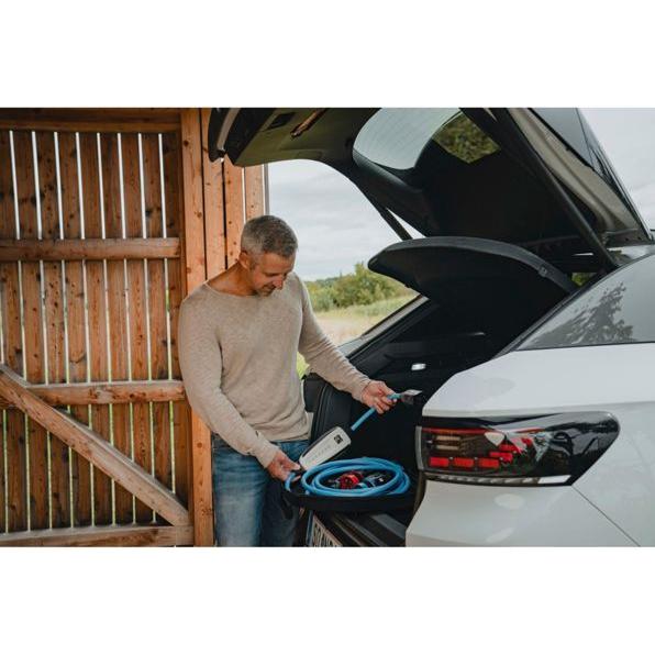 Thumbnail - NRGkick, Elektroauto Ladestation, 32A Pure für PV-Nutzer GSM/GPS/SIM Standard 10m WLAN (Typ 2, 22 kW, 32 A, CEE 32)