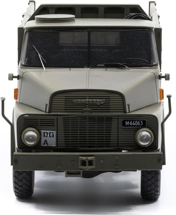Immagine prodotto Neo Henschel HS 3-14 HA CH 8,2t gl 6x6 Militare