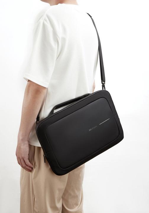 Actual product image XD Design LAPTOPTASCHE EXECUTIVE 16 P/N: P706.231 (16")