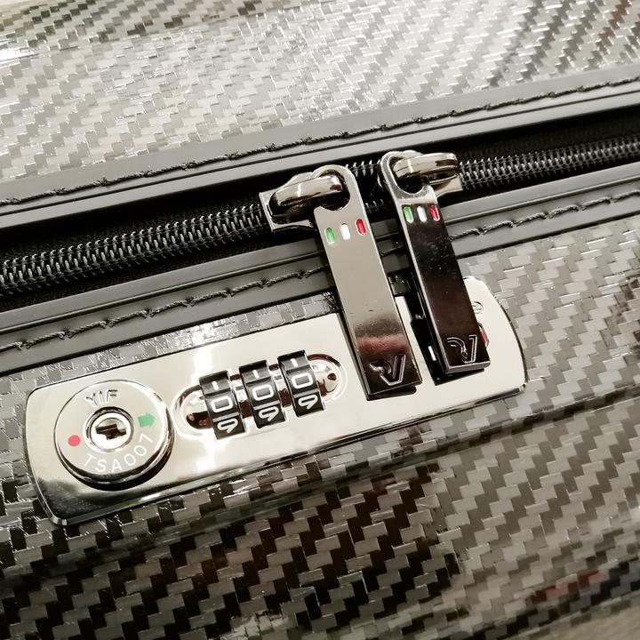Actual product image Roncato WE-GLAM Medium Case (86 l)