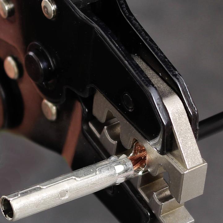 Produktbild Quadrios 23T056 23T056 Crimpzange 2.5 bis 6 mm² (190 mm)