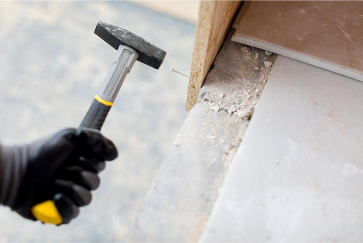 Image du produit Black & Decker marteau de monteur (486 g)