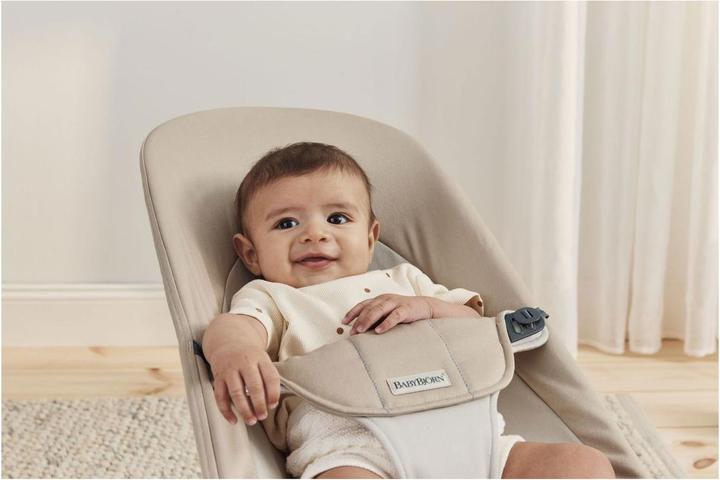 Productafbeelding BabyBjörn Zachte rocker, geweven kaki/beige