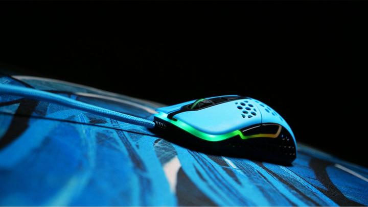 Produktbild CHERRY xtrfy M42 (Kabelgebunden)