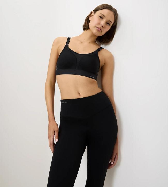 Produktbild Triumph Sport-BH "Triaction Extreme Lite N" (95 C)