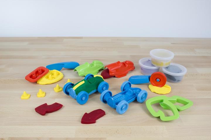 Produktbild Green Toys Race Car Maker Dough Set