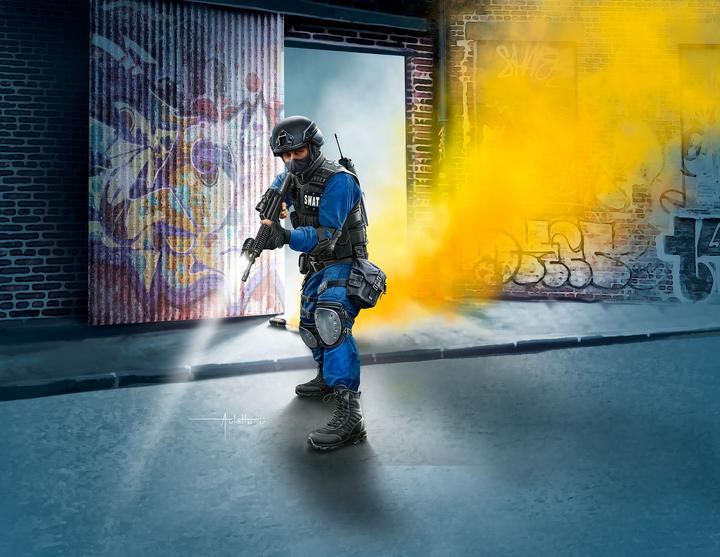 Actual product image Revell SWAT Team Leader