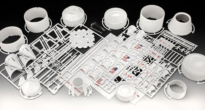 Produktbild Revell Saturn V