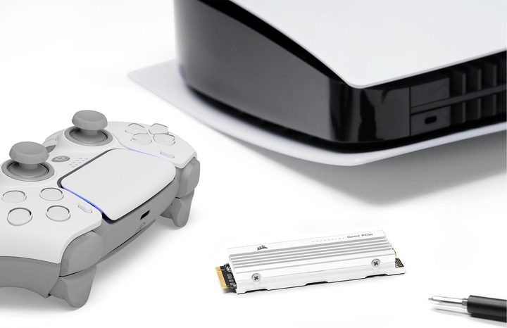 Actual product image Corsair MP600 PRO LPX (2000 GB, M.2 2280)