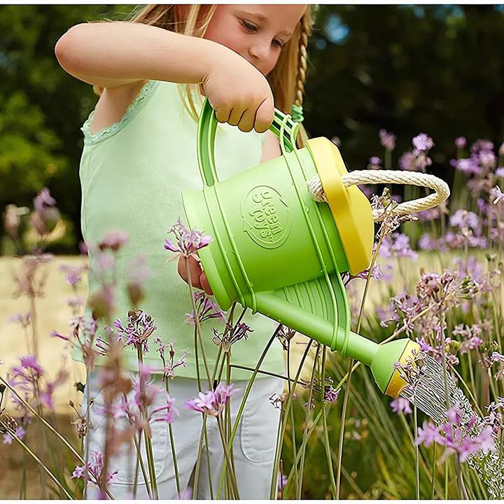 Actual product image Green Toys Spray can