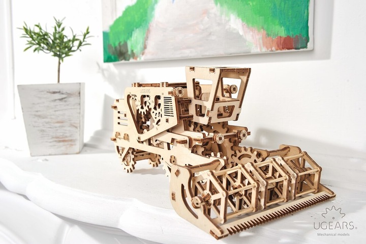 Produktbild Ugears Mähdrescher
