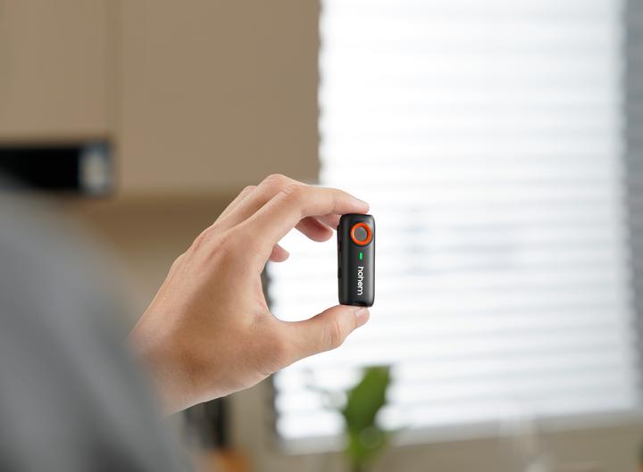 Actual product image Hohem MIC-01 (1TX + 1RX) - Lightning (black)