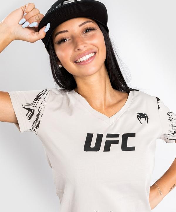 Produktbild UFC | Venum Authentic Fight Week 2.0 T-Shirt - For Women (L)