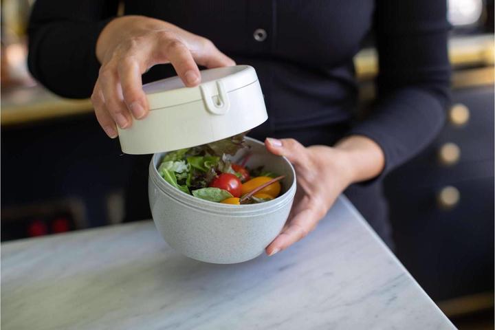 Produktbild Koziol Lunchbox Bento M Weiss/Blau