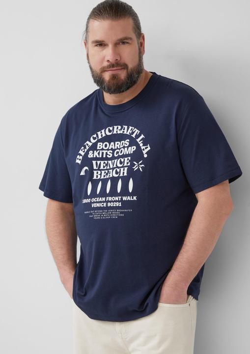 Immagine prodotto S.Oliver T-Shirt Baumwoll-T-Shirt mit Crewneck und Artwork (XXL)