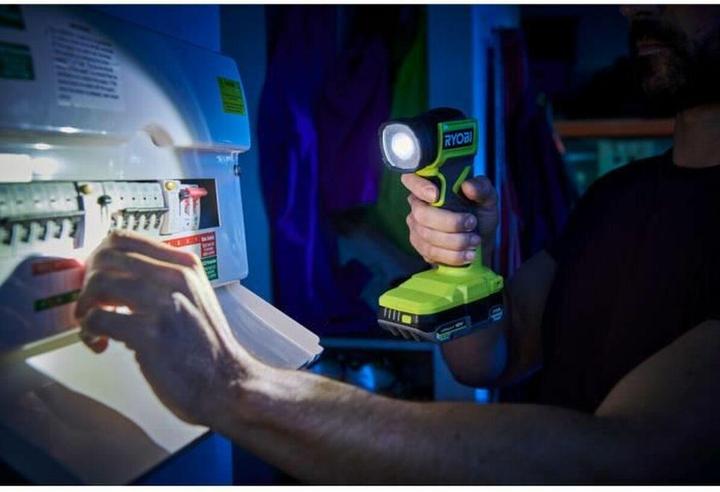 Actual product image Ryobi Rechargeable LED hand lamp (280 lm)