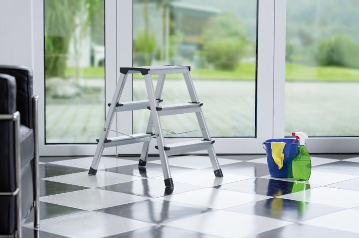 Produktbild Hailo D60 StandardLine, Aluminium-Trittleiter, 2x3 Stufen (Trittleiter, 64 cm)