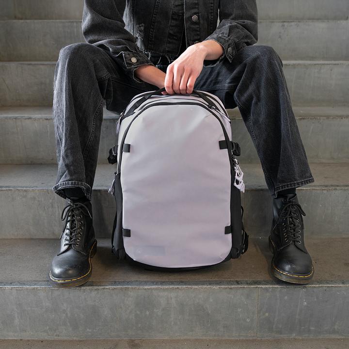 Actual product image Wandrd Stratus Backpack (Photo backpack, 18 l)