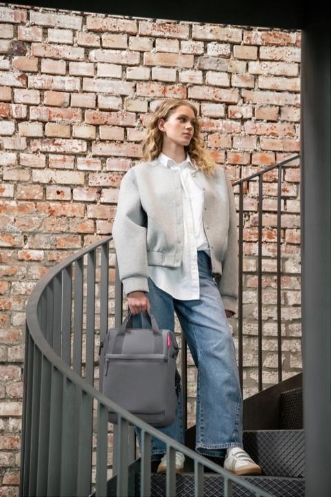 Produktbild reisenthel Freizeitrucksack allrounder backpack Graphite (16 l)