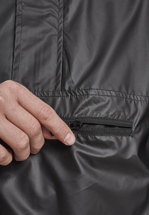 Actual product image Urban Classics Light Pull Over Jacket (M)