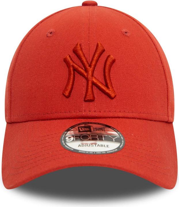 Actual product image New Era Casquette League Essentials 9FORTY - Rouge