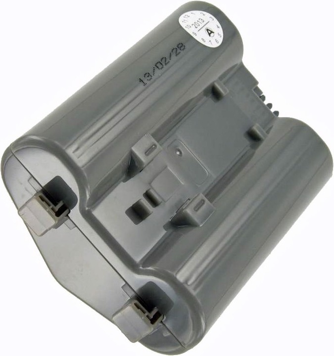 Actual product image AccuCell Battery Nikon EN-EL18 D4 DSLR (Rechargeable battery)