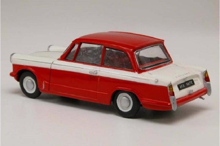 Immagine prodotto Airfix Kit Triumph Herald Starter Set 1:32