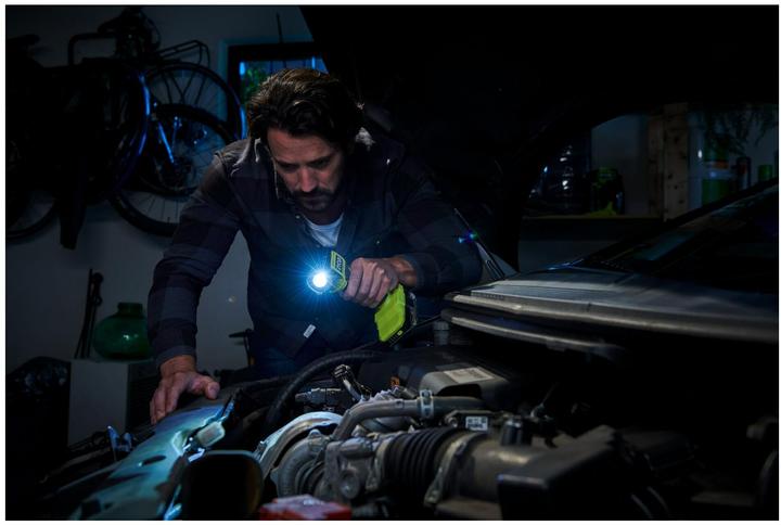 Actual product image Ryobi Rechargeable LED hand lamp (280 lm)