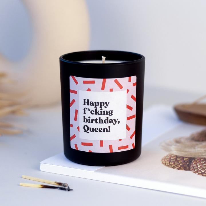 Image du produit Chatty Candles Duftkerze Flowery Happy fcking birthday Queen