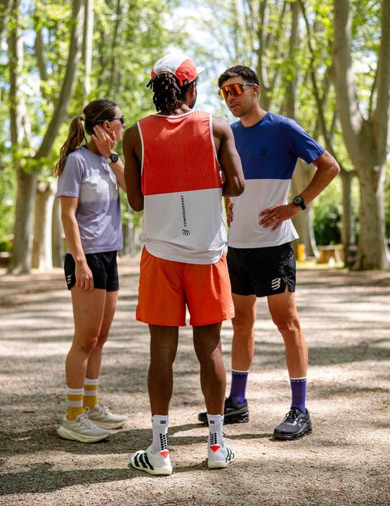 Produktbild Compressport Performance Singlet M (M)