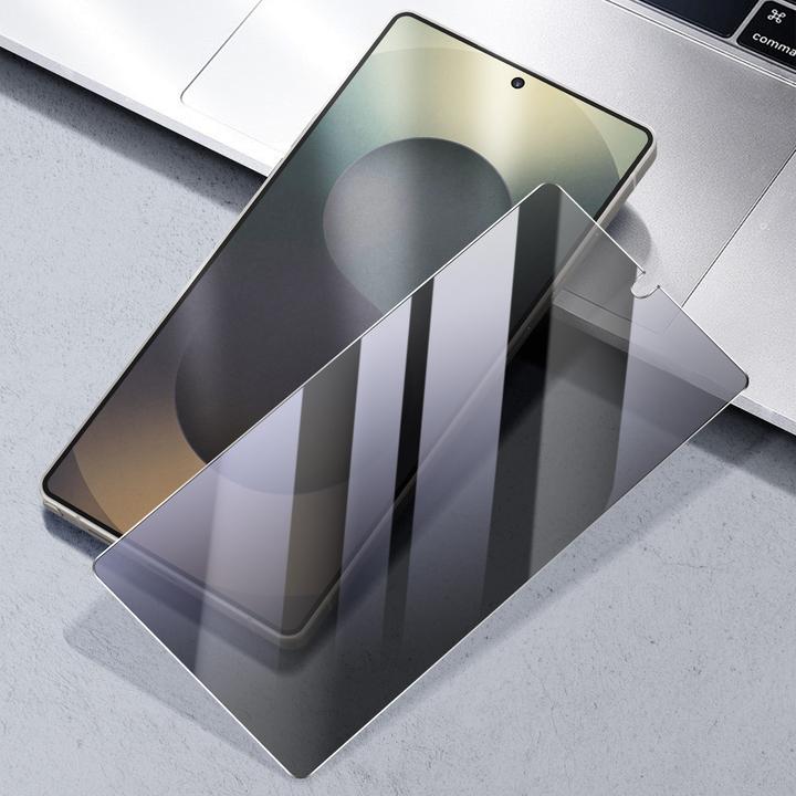 Produktbild PanzerGlass Ultra-Wide Fit (1 Stück, Samsung Galaxy S25 Ultra)