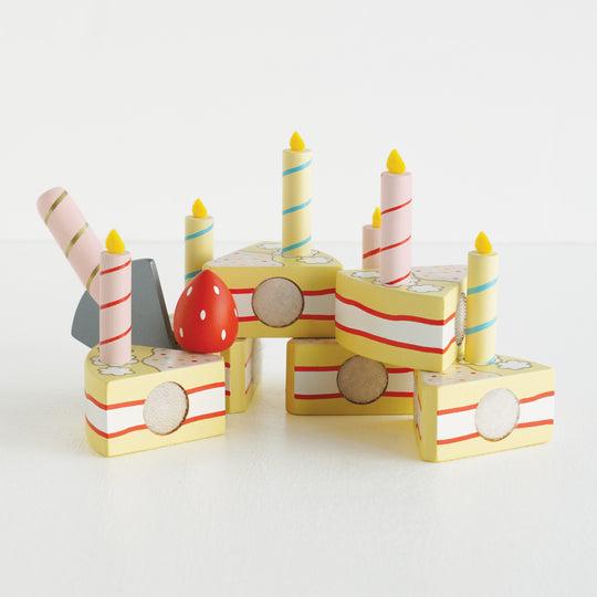 Actual product image Le Toy Van birthday cake