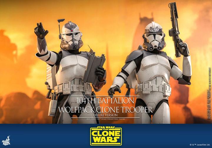 Actual product image Hot Toys Star Wars The Clone Wars Actionfigur 1/6 104th Battalion Wolfpack Clone Trooper Deluxe Version 30 cm