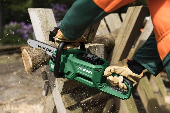 Actual product image Hikoki CS3630DB Basic rechargeable chainsaw 36V Li-ion (Battery chain saw)