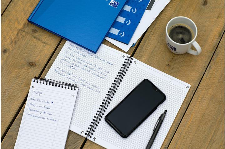 Actual product image Oxford College Book (A4, Checked, Soft cover)