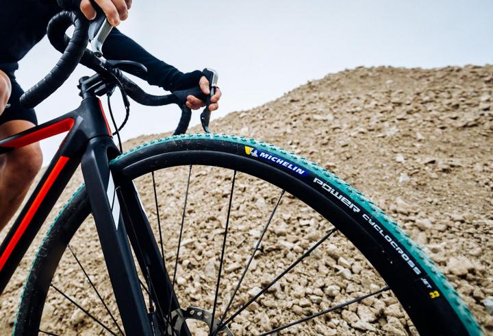 Actual product image Michelin Power Cyclocross Jet (28 x 1.30, 33-622)