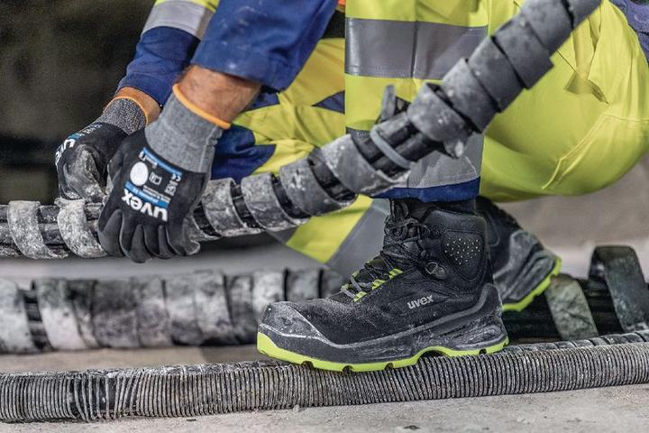 Actual product image Uvex 3 (S3, 38)