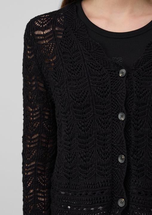 Image du produit S.Oliver Indoor-Jacke Cardigan aus Ajourstrick mit V-Ausschnitt (42)