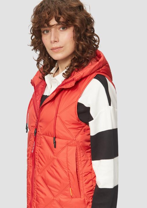 Actual product image S.Oliver Outdoor-Weste Lange Weste mit Prägemuster und Kapuze (XL)