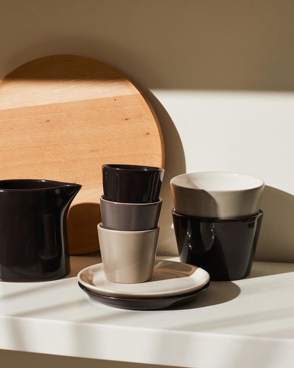 Actual product image Alessi Tonal cup 2.5dl (250 ml, 1 x)