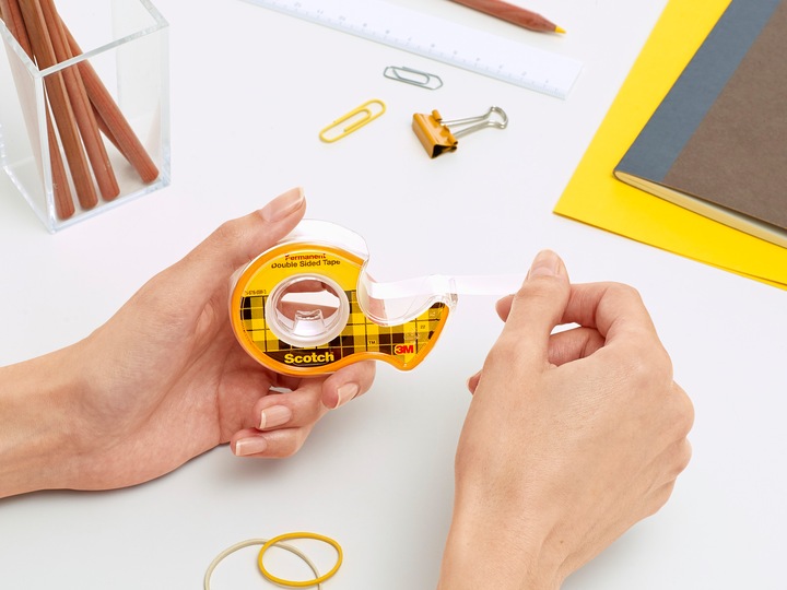 Actual product image Scotch Double-sided adhesive tape