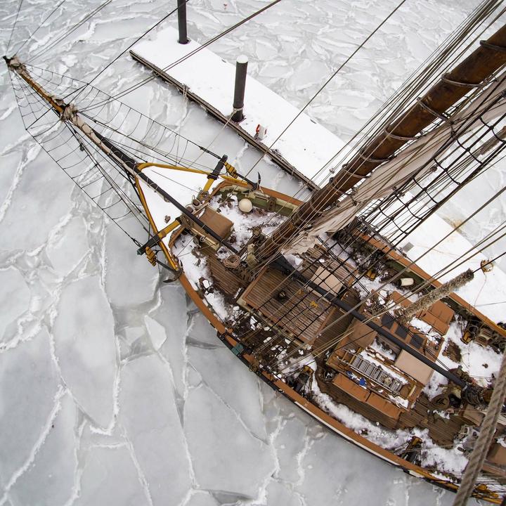 Immagine prodotto Sailing tall Boats 2026 (30 x 30 cm)