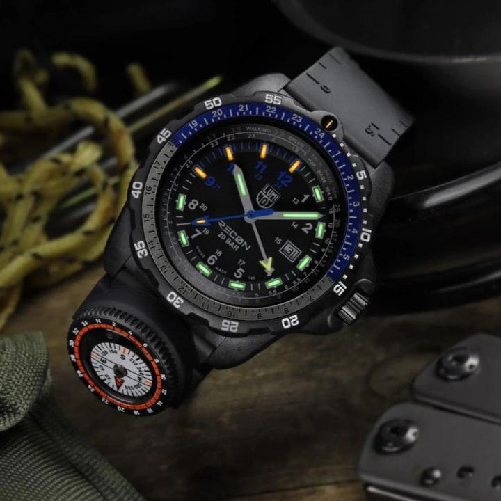 Produktbild Luminox RECON NAV SPC 8830 SERIES (Swiss Made, 46 mm)