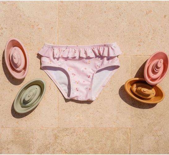 Actual product image Little Dutch Swim Trunks with Ruffles Litte Pink Flowers - 62/68 (62)