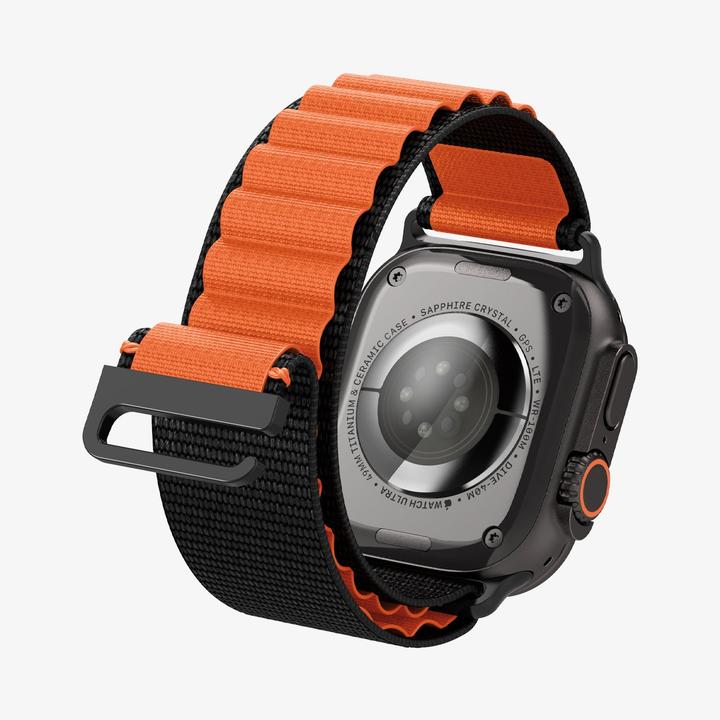 Produktbild Spigen WBF1 Armband für Apple Watch 44 / 45 / 46 / 49 mm - Schwarz und Orange (44 mm, 45 mm, 46 mm, 49 mm, Nylon)