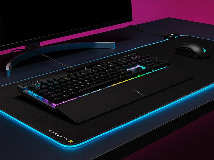 Actual product image Corsair K70 RGB Pro (DE, Cable)